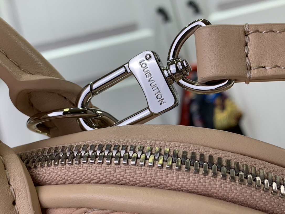 最高級ルイヴィトンスーパーコピー ルイヴィトンバッグコピー アルマ BB ベージュ M24153 ラムレザー シルバー金具 - 画像 (4)