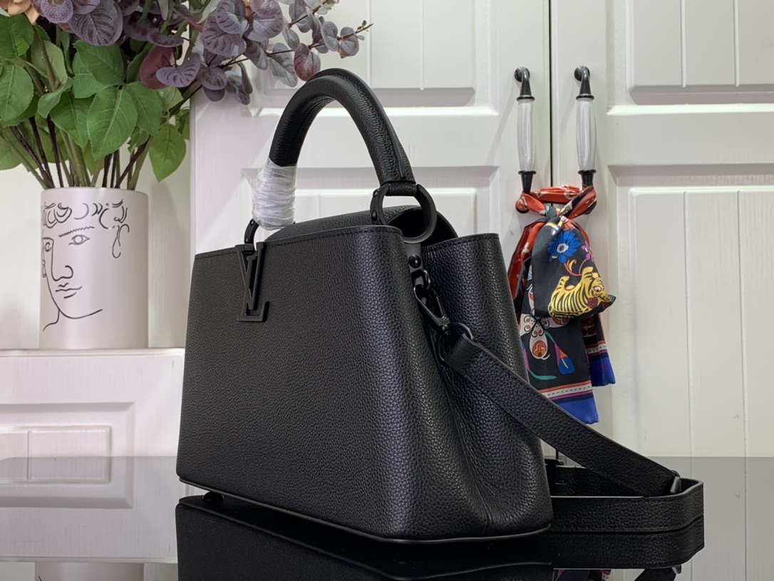 最高級ルイヴィトンスーパーコピー ルイヴィトンバッグコピー カプシーヌ EW MM オール ブラック M23955 マット カーフレザー ブラック金具 - 画像 (9)
