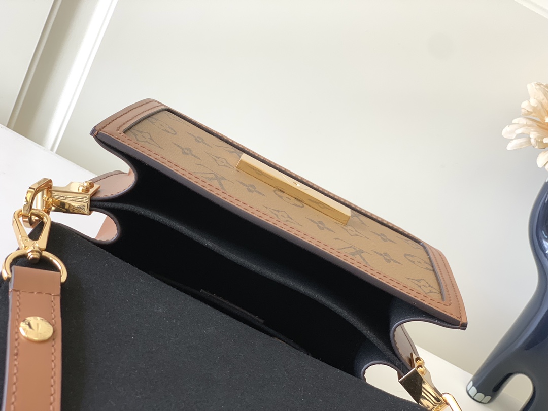 最高級ルイヴィトンスーパーコピー ルイヴィトン モノグラムバッグ コピー ドーフィーヌ MINI ブラウン M45959 モノグラム・キャンバス ゴールド金具 - 画像 (3)