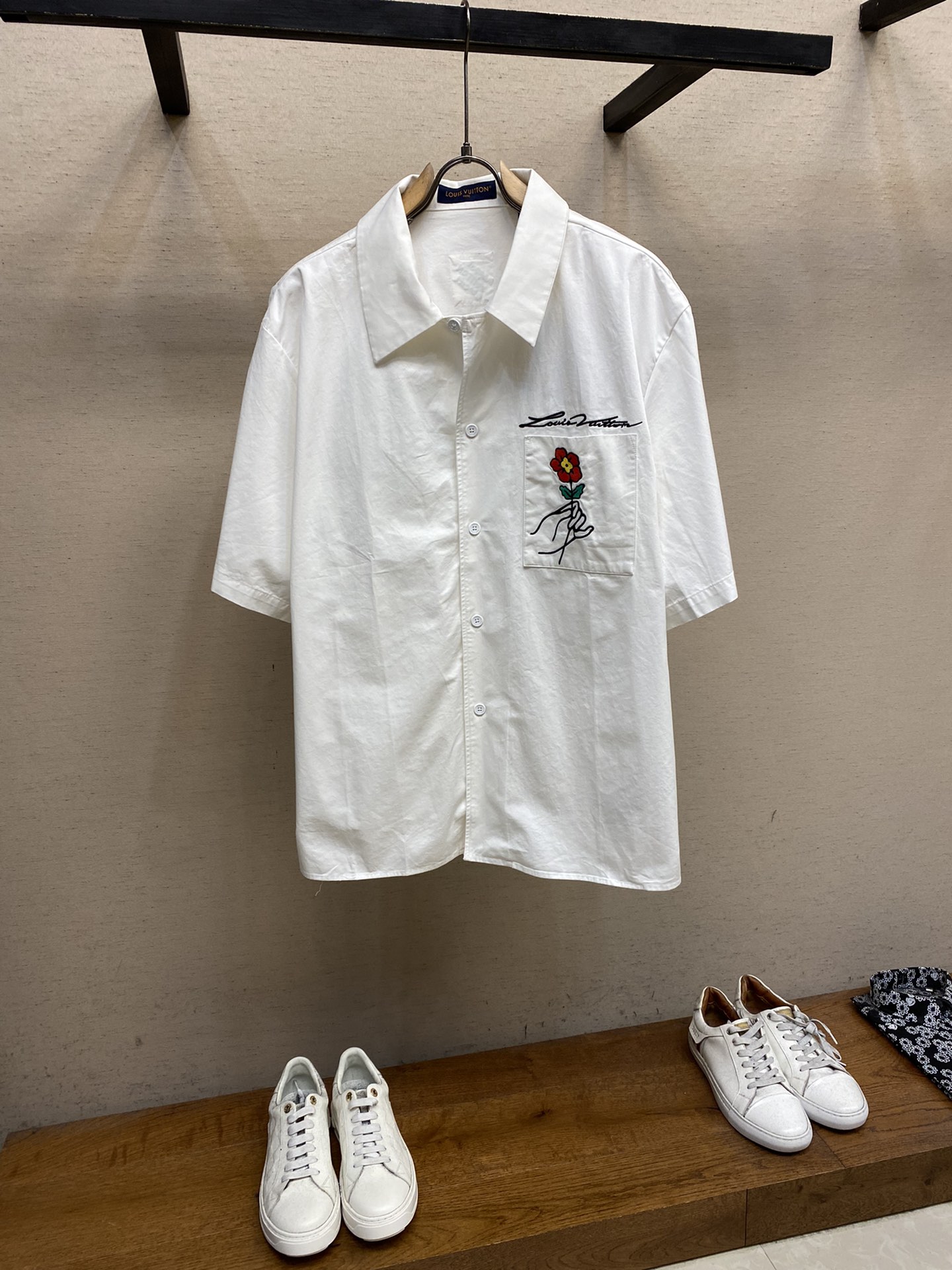 ルイヴィトンワイシャツコピー