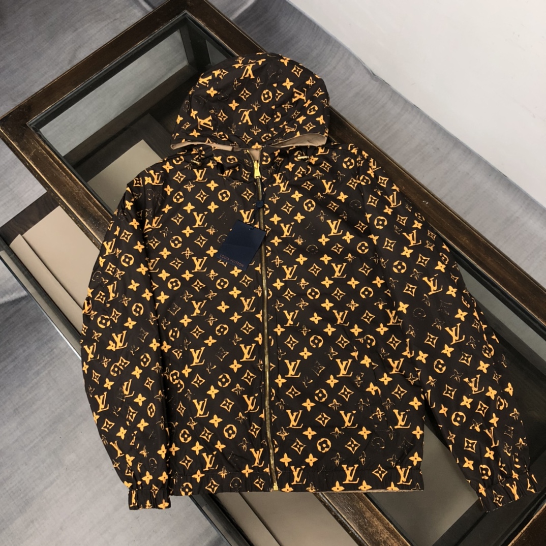 最高級ルイヴィトンスーパーコピー服 ルイヴィトンジャケットコピー オールオーバーVuittonスノーダウンジャケット ポリエステル 100% 202405011 - 画像 (9)
