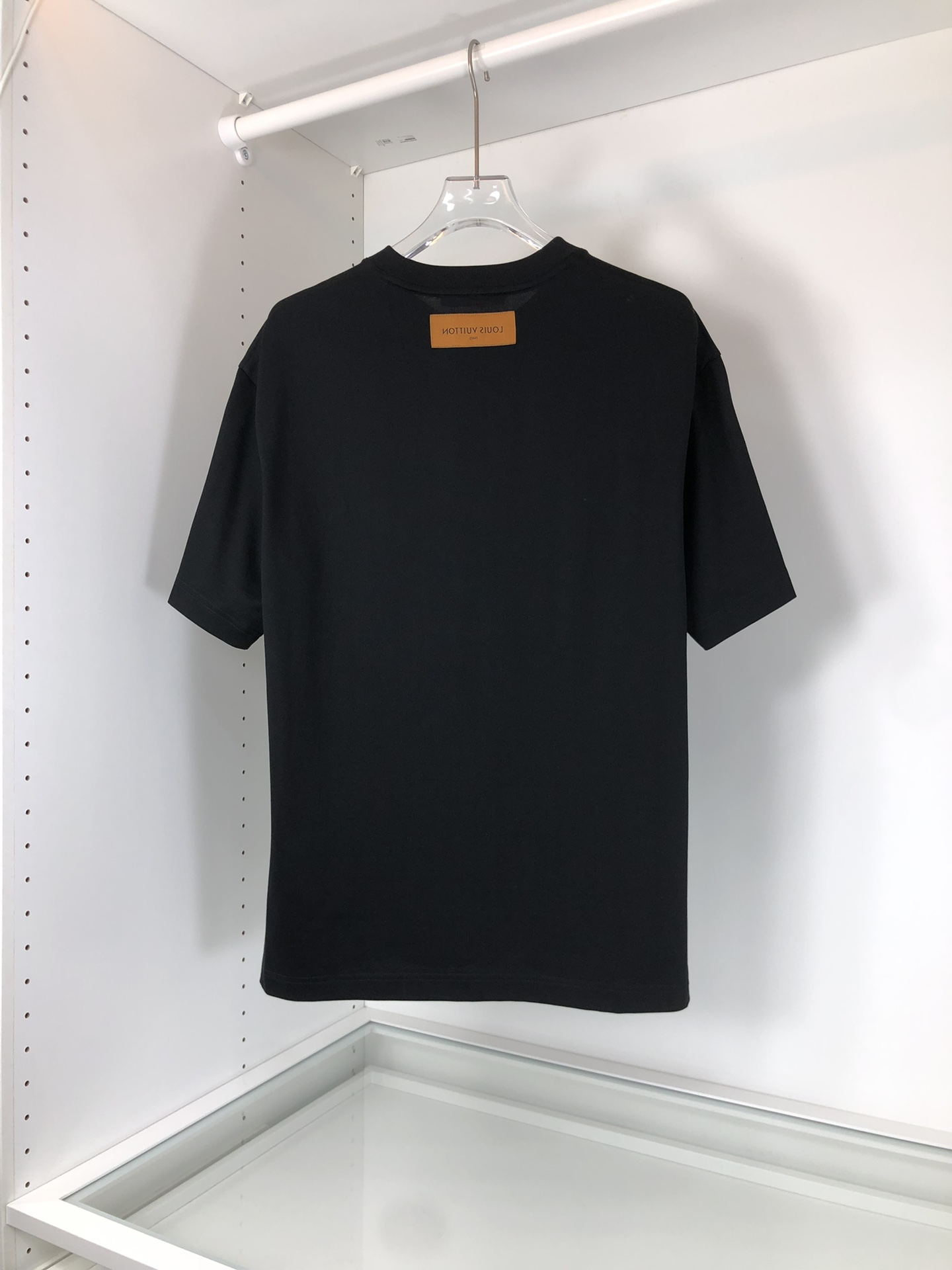 最高級ルイヴィトンスーパーコピー服 ルイヴィトンTシャツコピー ショートスリーブコットンTシャツ ブラック 202405025 コットン 100% - 画像 (9)