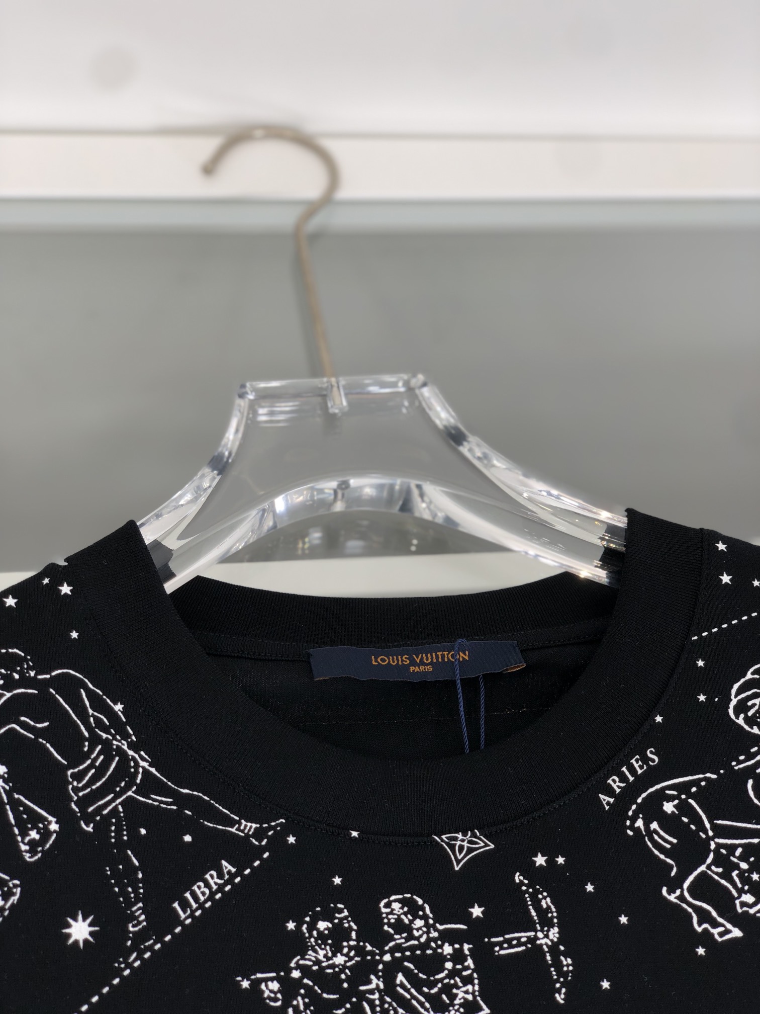 最高級ルイヴィトンスーパーコピー服 ルイヴィトンTシャツコピー モノグラムコットンピケTシャツ ブラック 202405027 コットン 100% - 画像 (7)