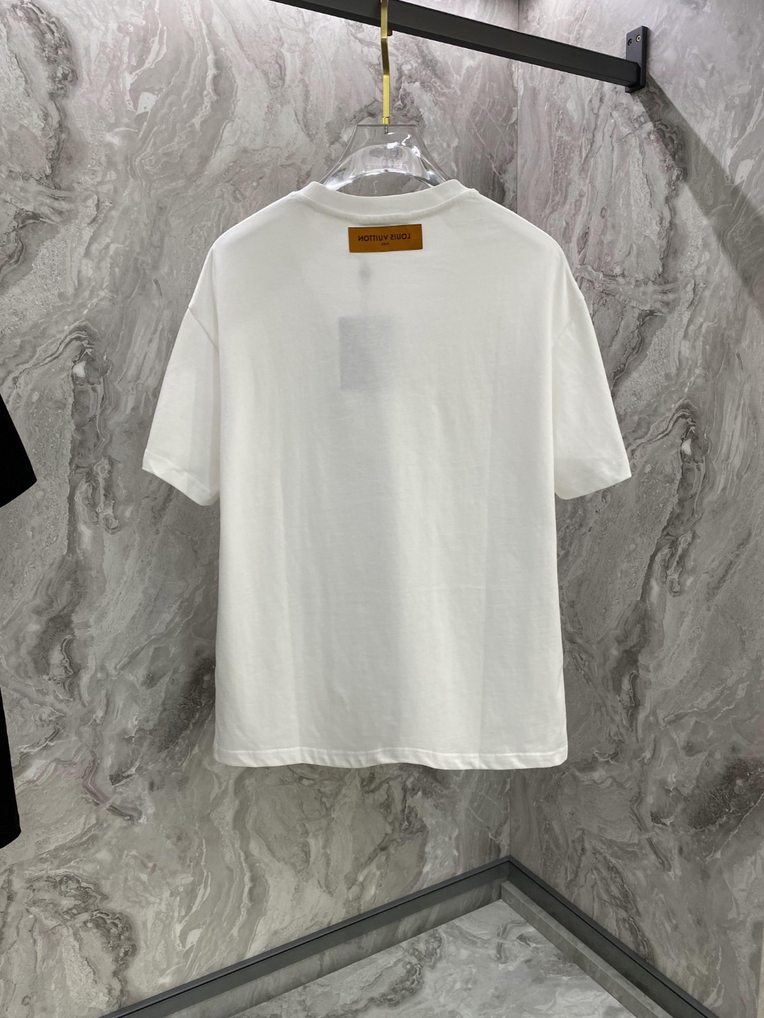 最高級ルイヴィトンスーパーコピー服 ルイヴィトンTシャツコピー ビーズエンブロイダードコットンTシャツ ホワイト 202405034 コットン 100% - 画像 (9)
