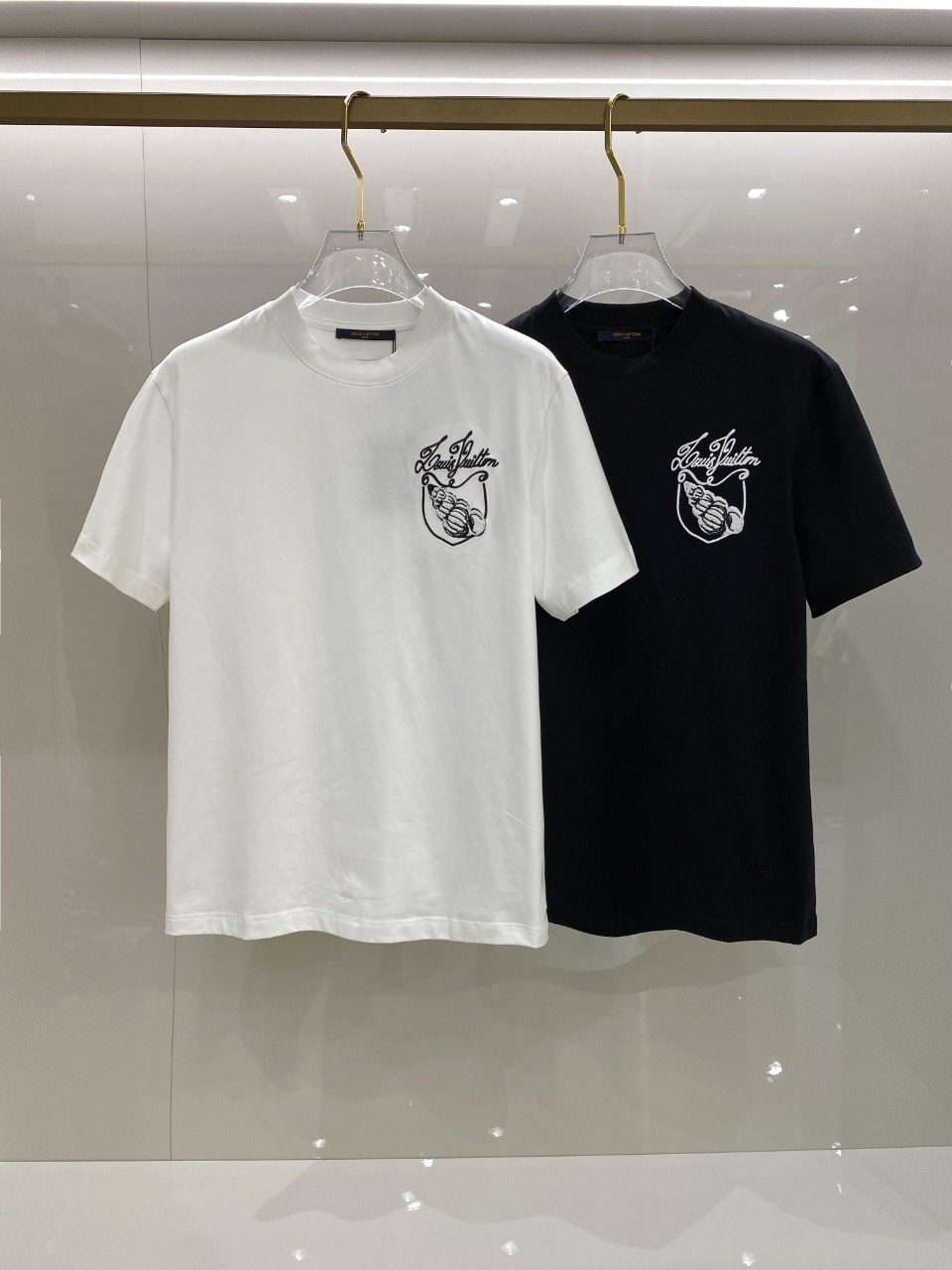 ルイヴィトンTシャツコピー