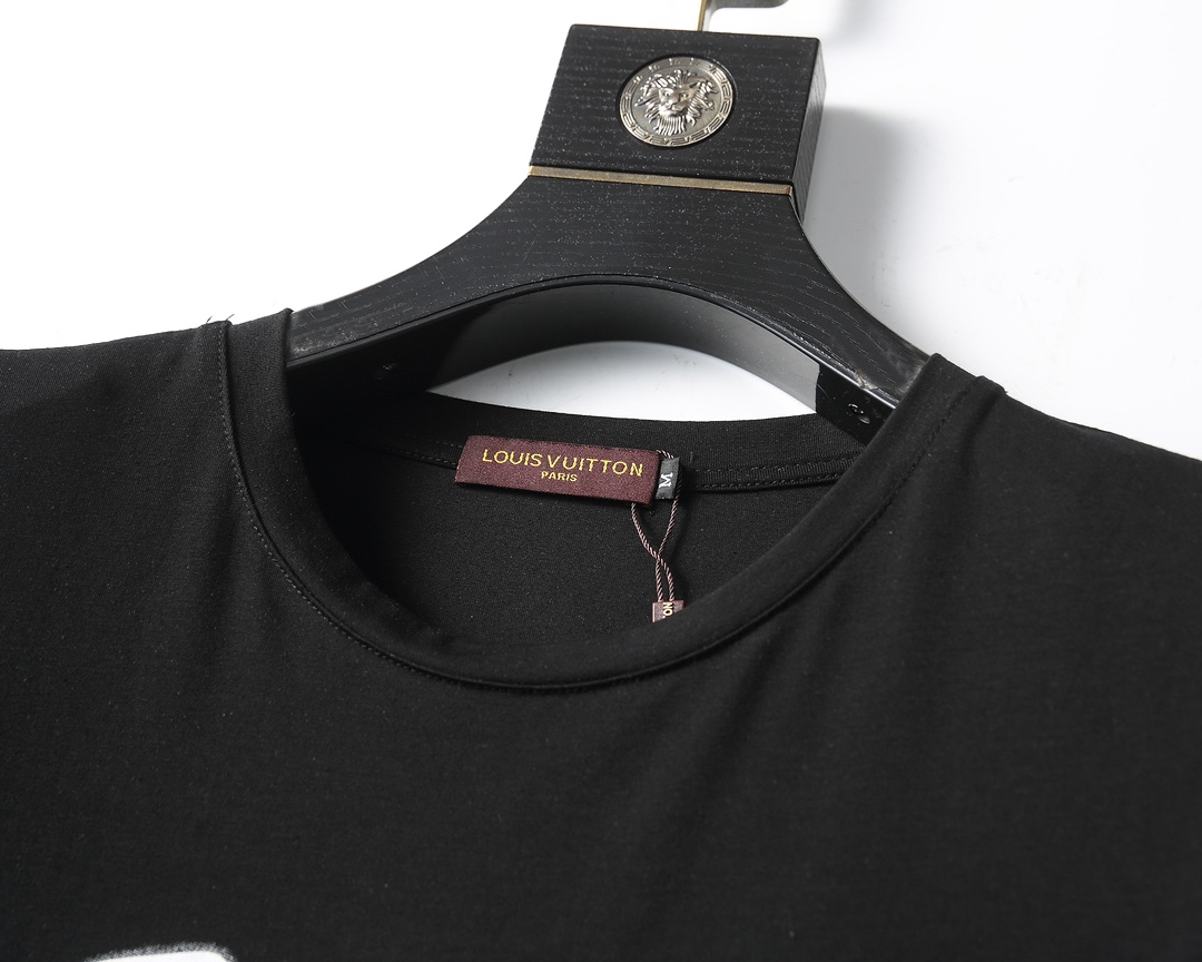 最高級ルイヴィトンスーパーコピー服 ルイヴィトンTシャツコピー Louis VuittonプリントTシャツ ホワイト ブラック 202405049 コットン 100% - 画像 (2)