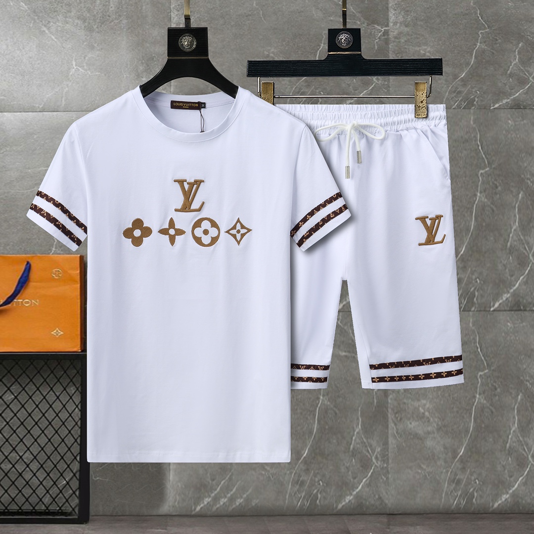 最高級ルイヴィトンスーパーコピー服 ルイヴィトンハーフパンツコピー セットアップ 2点セット LVスノーフレークTシャツ ショートパンツ ブラック 202405050 コットン 100% - 画像 (9)