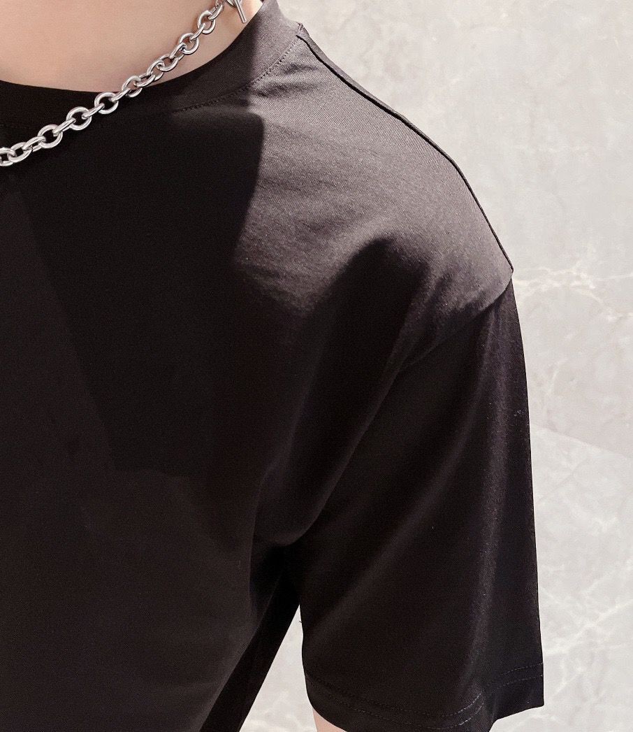 最高級ルイヴィトンスーパーコピー服 ルイヴィトンパンツコピー セットアップ 2点セット モノグラムTシャツ スラックス ホワイト 202405056 コットン 100% - 画像 (2)