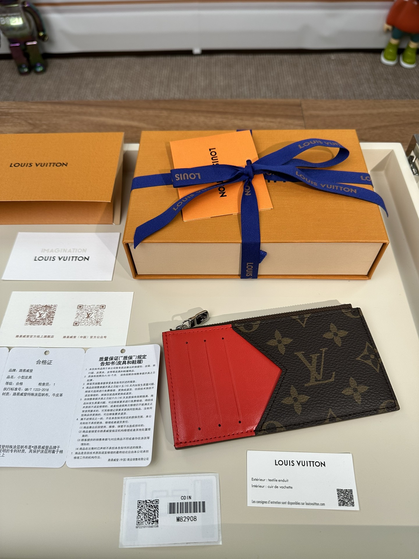最高級ルイヴィトンスーパーコピー ルイヴィトンカードケースコピー コインカード・ホルダー ルージュ M82908 モノグラム・マカサー キャンバス シルバー金具 - 画像 (8)