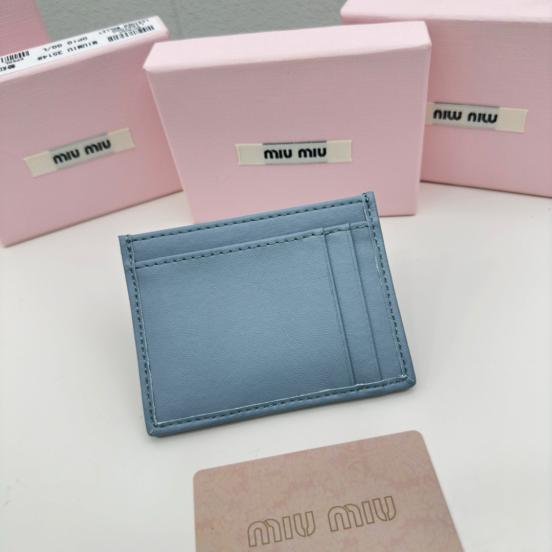 最高級MiuMiuスーパーコピー ミュウミュウカードケースコピー マテラッセレザー カードケース ライトブルー 5MC076_2DT7_F0637 レザー - 画像 (7)