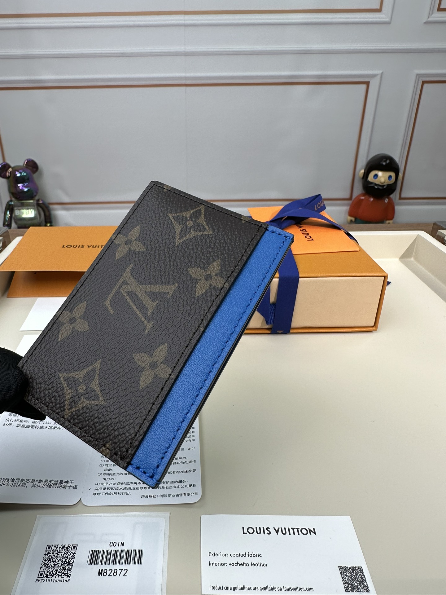 最高級ルイヴィトンスーパーコピー ルイヴィトンカードケースコピー ポルト カルト・サーンプル ブルー M82872 モノグラム・マカサー キャンバス - 画像 (2)
