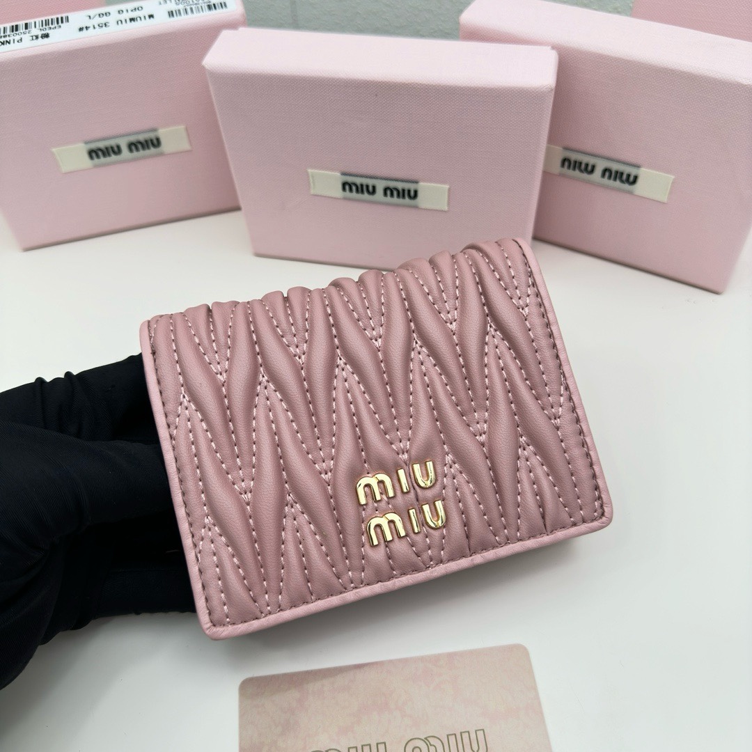 最高級MiuMiuスーパーコピー ミュウミュウカードケースコピー マテラッセレザー カードケース ピンク 5MC103_2DT7_F0637 レザー - 画像 (7)