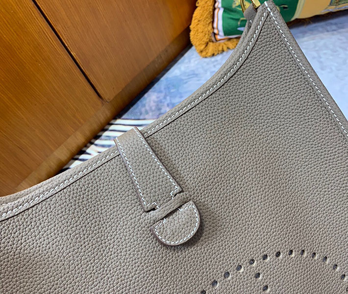 最高級HERMESスーパーコピー エルメスエヴリン29/PMコピー エヴリン3 29/PM トゥルティエールグレー トリヨン ゴールド金具 新品 2024W1070 - 画像 (3)