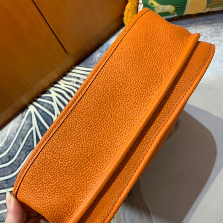 最高級HERMESスーパーコピー エルメスエヴリン29/PMコピー エヴリン3 29/PM オレンジ トリヨン ゴールド金具 新品 2024W1074 - 画像 (3)