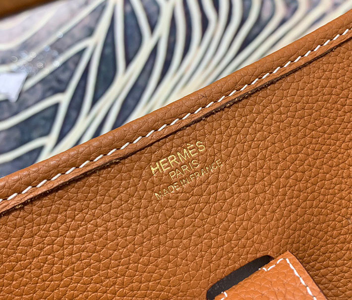 最高級HERMESスーパーコピー エルメスエヴリン29/PMコピー エヴリン3 29/PM トフィ トリヨン ゴールド金具 新品 2024W1077 - 画像 (5)