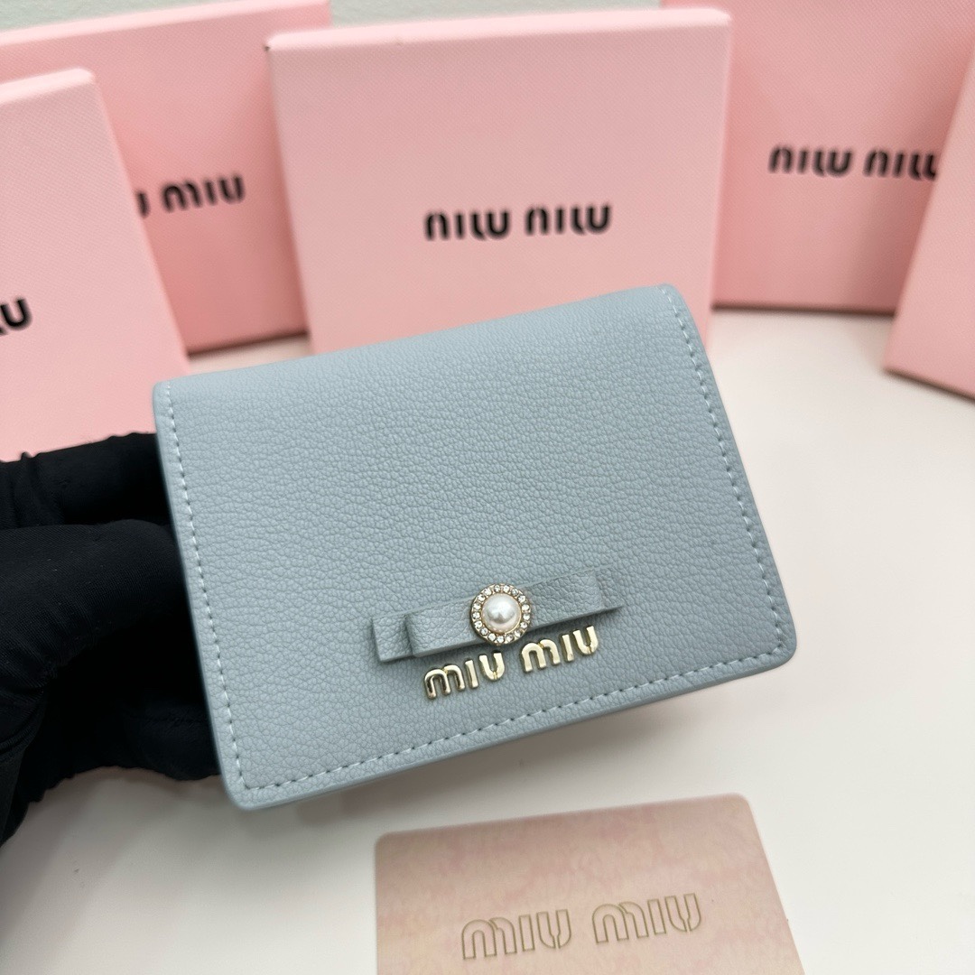 最高級MiuMiuスーパーコピー ミュウミュウ財布コピー ソフティパデッドレザー 折り財布 ライトブルー 5MV204_2DT7_F0637 レザー - 画像 (7)
