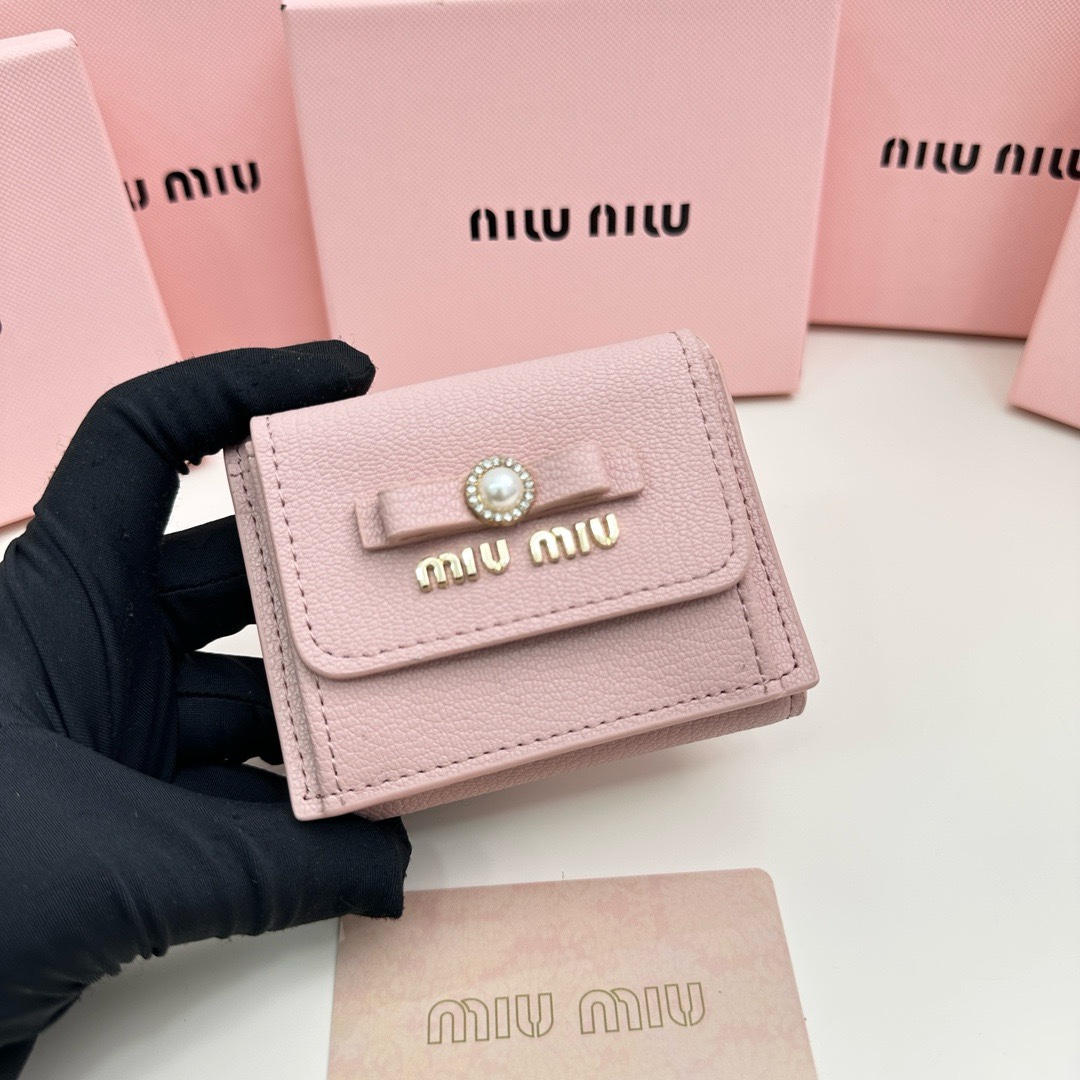 最高級MiuMiuスーパーコピー ミュウミュウ財布コピー ヴィッテロダイノレザーフラップ付折り財布 ピンク 5MH043_2FPP_F0E18 レザー - 画像 (7)