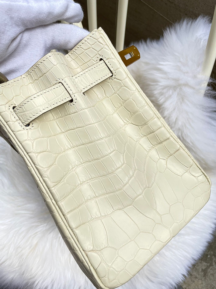 最高級HERMESスーパーコピー エルメスバーキン30コピー バーキン30cm クロコダイル ニロティカスマット ベトン ゴールド金具 新品 2024W1097 - 画像 (4)