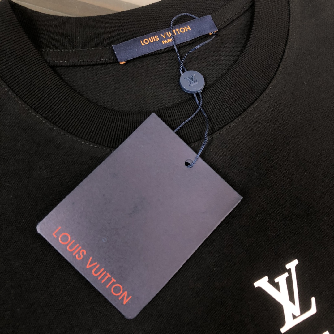 最高級ルイヴィトンスーパーコピー服 ルイヴィトンTシャツコピー ショートスリーブコットンクルーネック コットン100% ブラック ホワイト 202405099 - 画像 (6)
