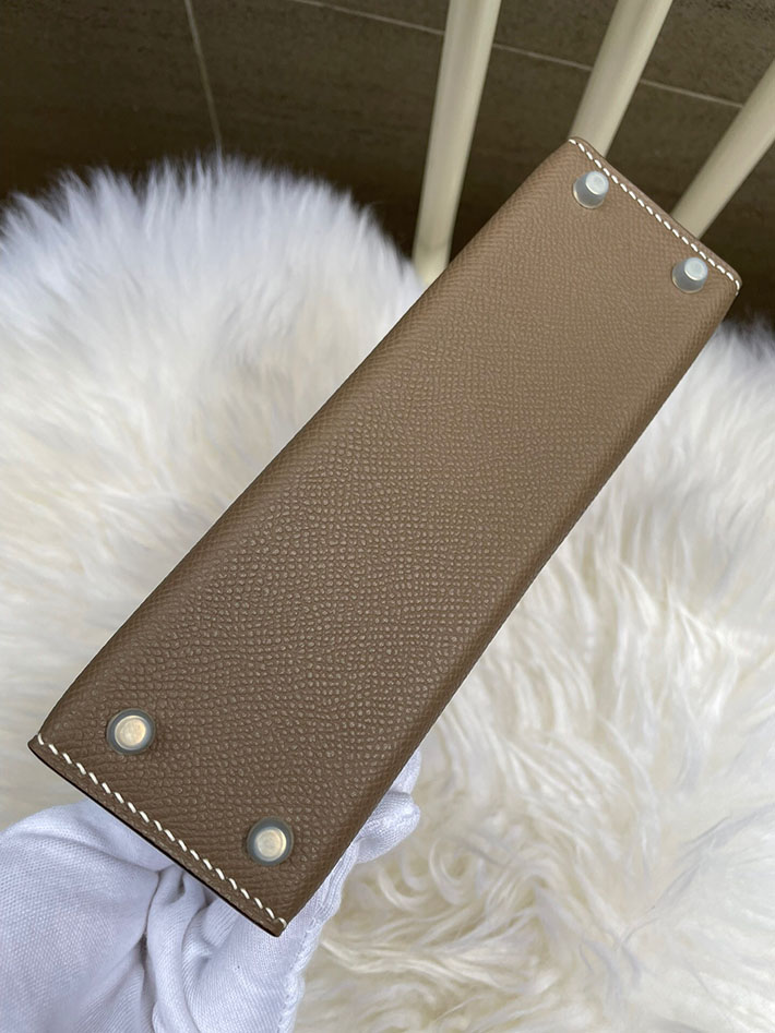 最高級HERMESスーパーコピー エルメスケリーミニ2コピー ケリーミニ2 ヴォーエプソン エトゥープ シルバー具 新品 2024W1107 - 画像 (8)