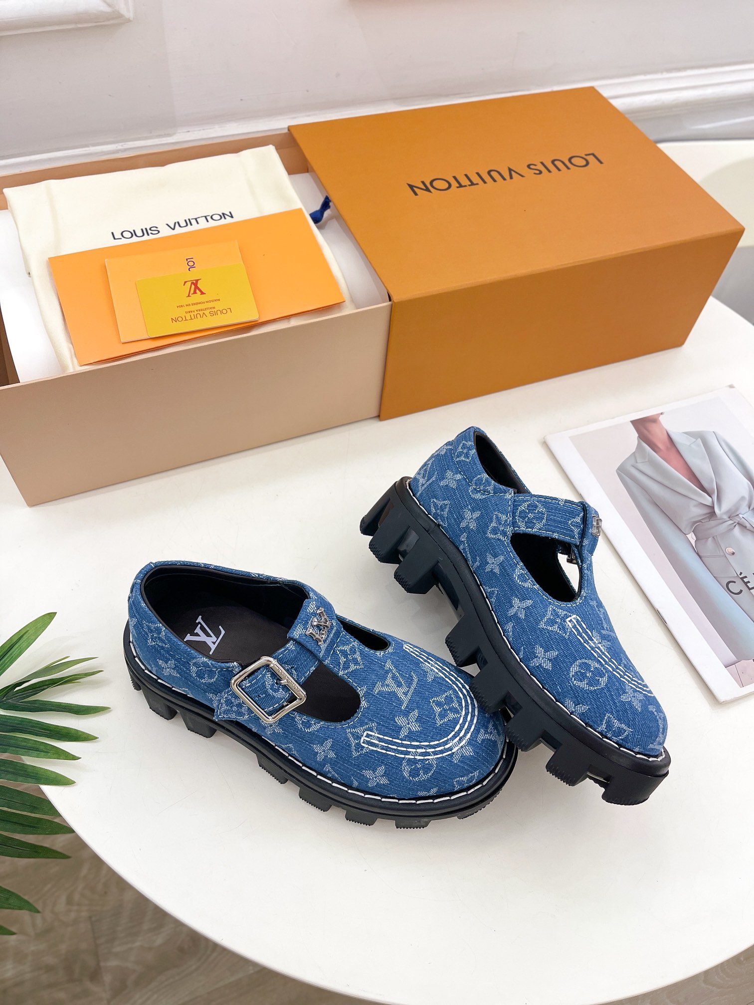 最高級ルイヴィトンスーパーコピー靴 ルイヴィトンスニーカーコピー LV トレイナー マキシ・ライン スニーカー ブルーデニム カーフレザー【新品】202405123 - 画像 (5)