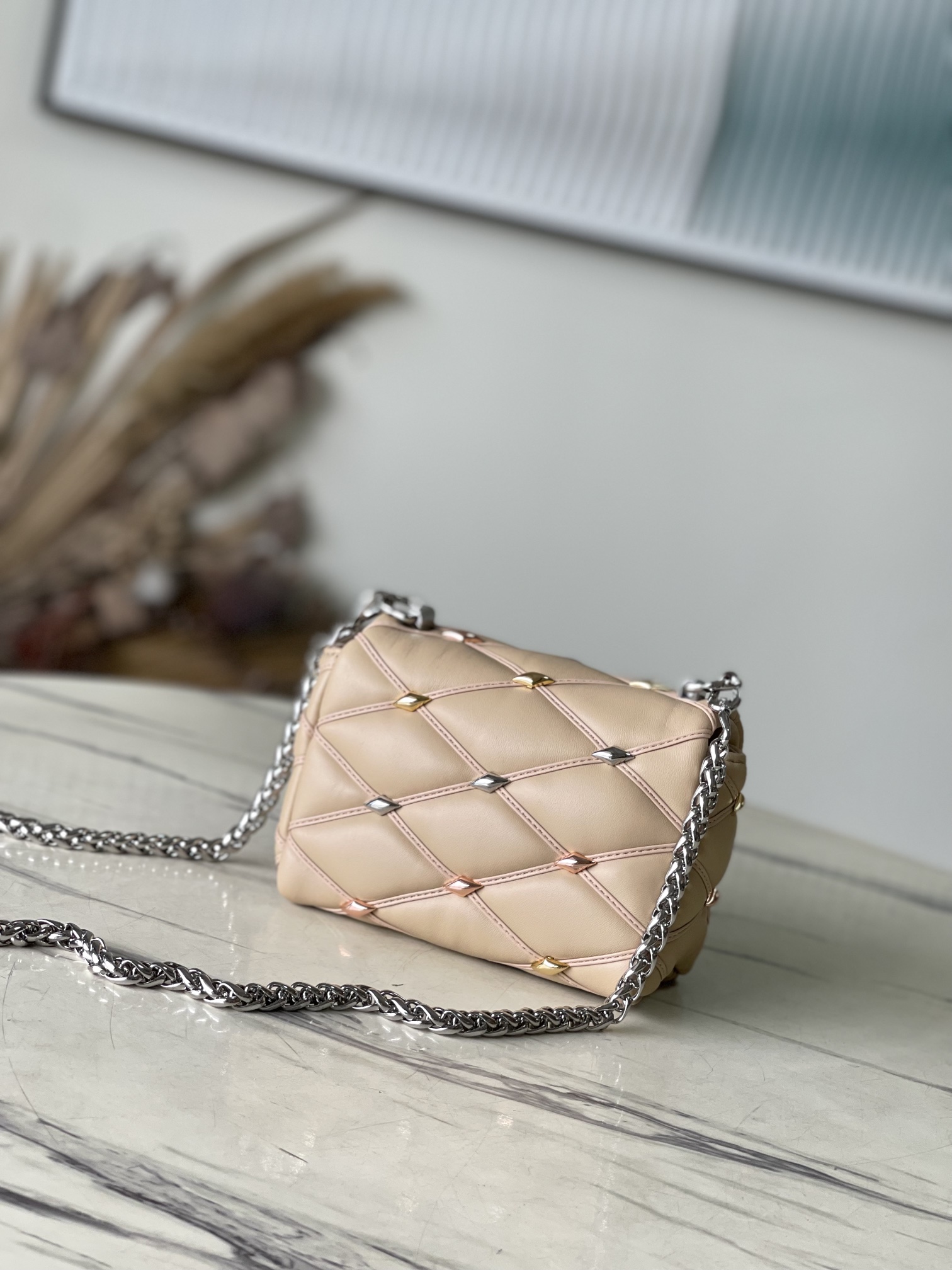 最高級ルイヴィトンスーパーコピー ルイヴィトン ショルダーバッグ コピー PICO GO-14 ベージュ M24246 ラムレザー シルバー金具 - 画像 (8)