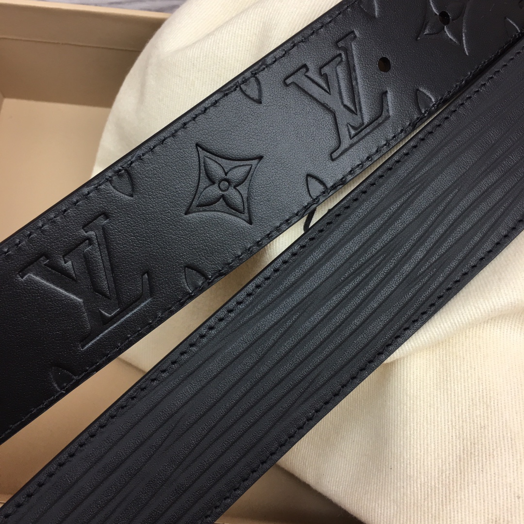 最高級ルイヴィトンスーパーコピー ルイヴィトンベルトコピー ベルト・LV イニシャル 40MM リバーシブル ブラック M8609U エピ ゴールド金具 - 画像 (7)