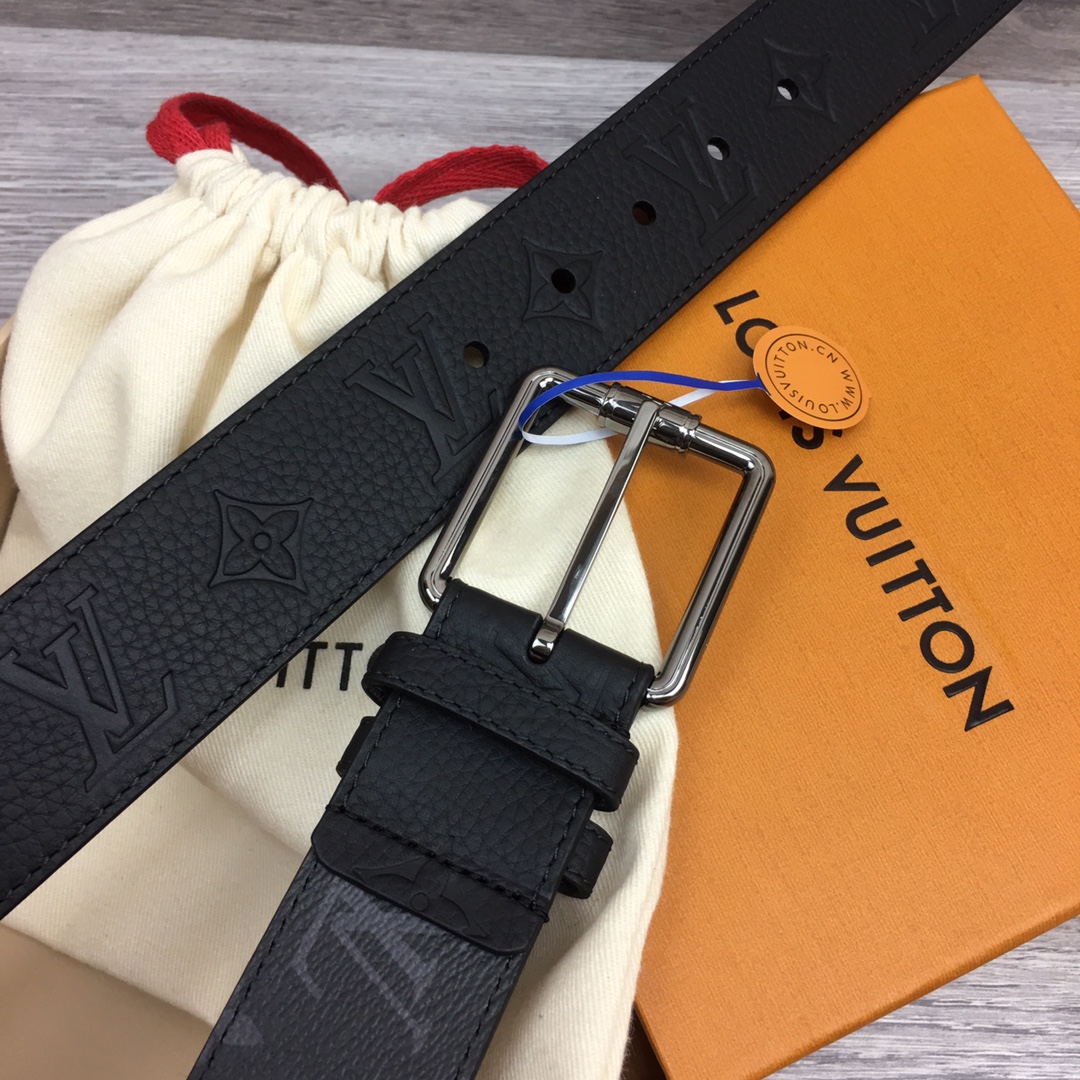 最高級ルイヴィトンスーパーコピー ルイヴィトンベルトコピー ベルト・LV イニシャル 40MM ブラック M0449Q モノグラム・パターンをエンボス加工したトリヨンレザー シルバー金具 - 画像 (9)