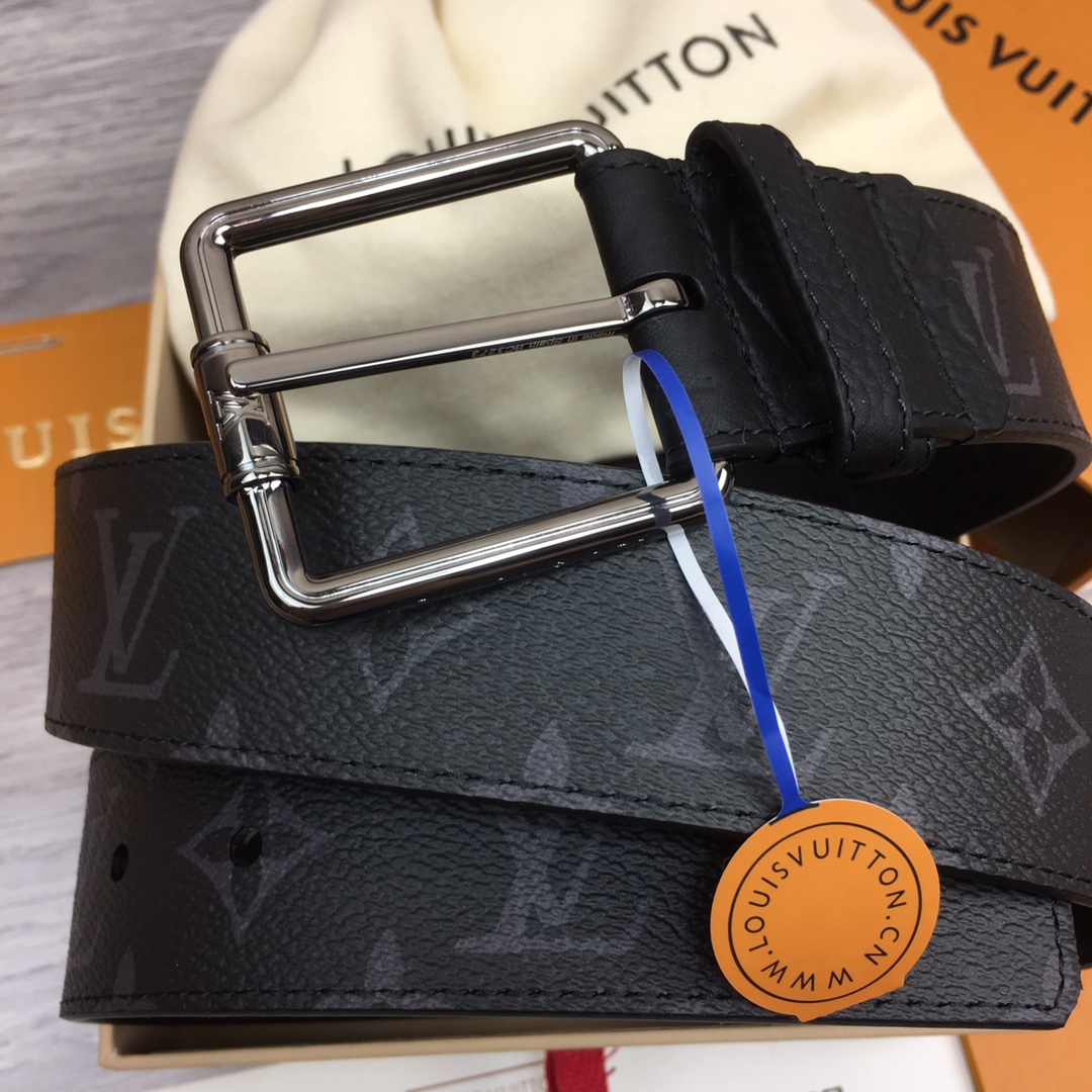 最高級ルイヴィトンスーパーコピー ルイヴィトンベルトコピー ベルト・LV イニシャル 40MM ブラック M0449Q モノグラム・パターンをエンボス加工したトリヨンレザー シルバー金具 - 画像 (7)