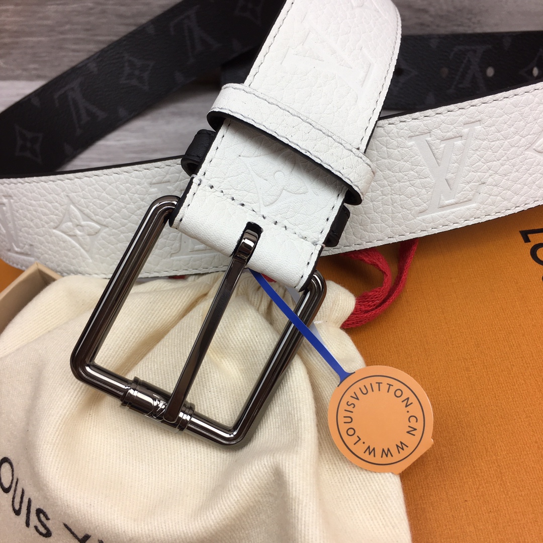 最高級ルイヴィトンスーパーコピー ルイヴィトンベルトコピー ベルト・LV シャドウ 40MMリバーシブル ブラック M8565V モノグラム・エクリプス キャンバス シルバー金具 - 画像 (4)
