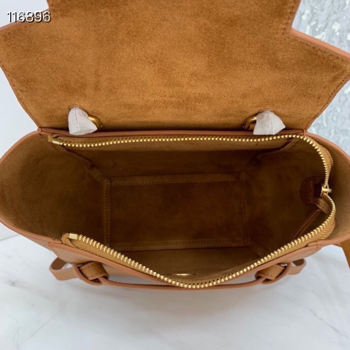 最高級セリーヌスーパーコピー セリーヌバッグコピー ナノ ベルトバッグ / グレインドカーフスキン タン 189003ZVA.04LU カーフスキン ゴールド金具 - 画像 (4)