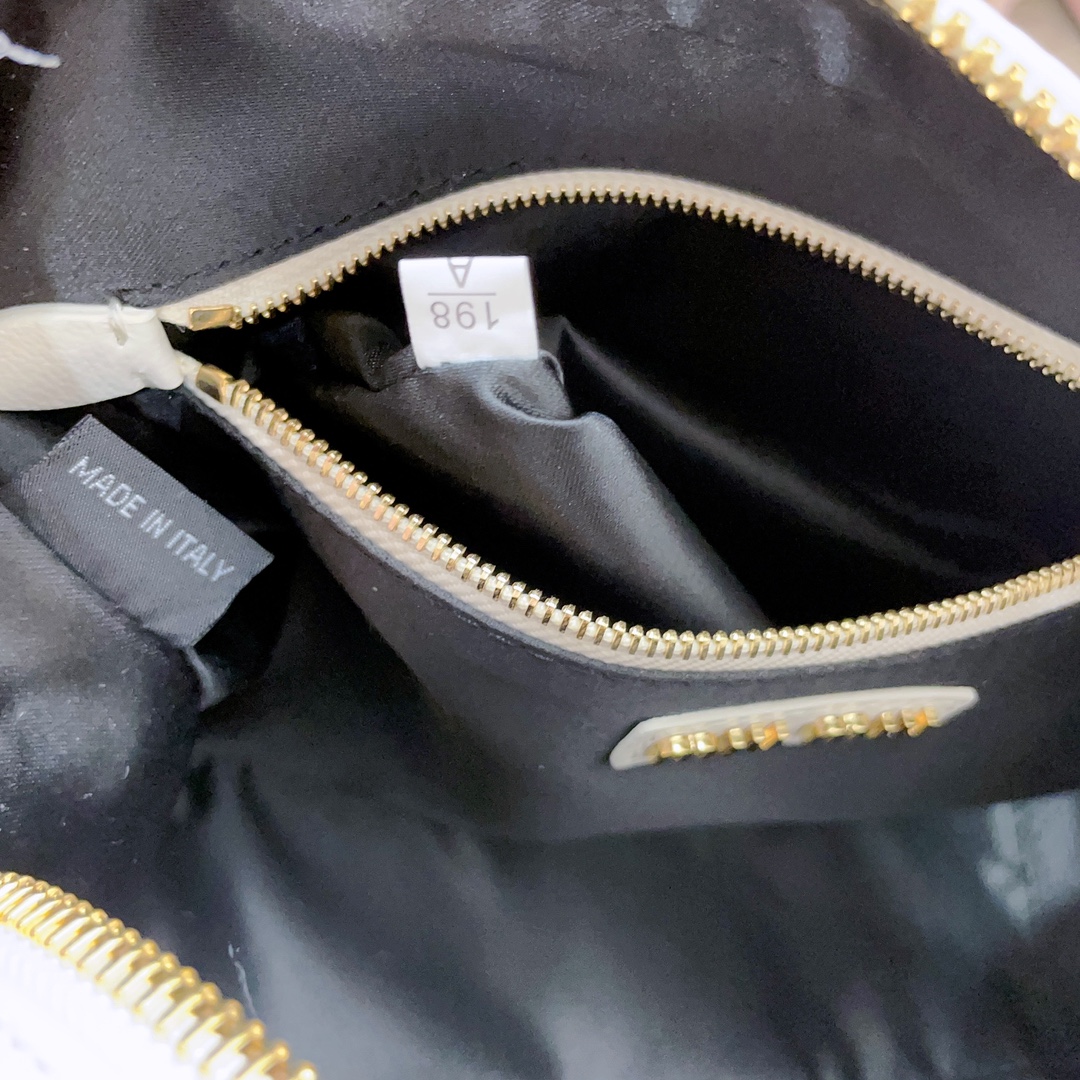 最高級MiuMiuスーパーコピー ミュウミュウバッグコピー アルカディ マテラッセレザー バッグ ホワイト 5BB124_N88_F0009_V_OOO レザー ゴールド金具 - 画像 (2)
