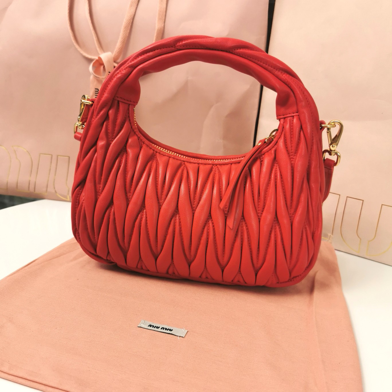 最高級MiuMiuスーパーコピー ミュウミュウバッグコピー ワンダー マテラッセレザー ホーボーバッグ オレンジ 5BC125_N88_F0049_V_OOY レザー ゴールド金具 - 画像 (9)