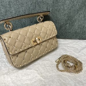 ヴァレンティノバッグコピー