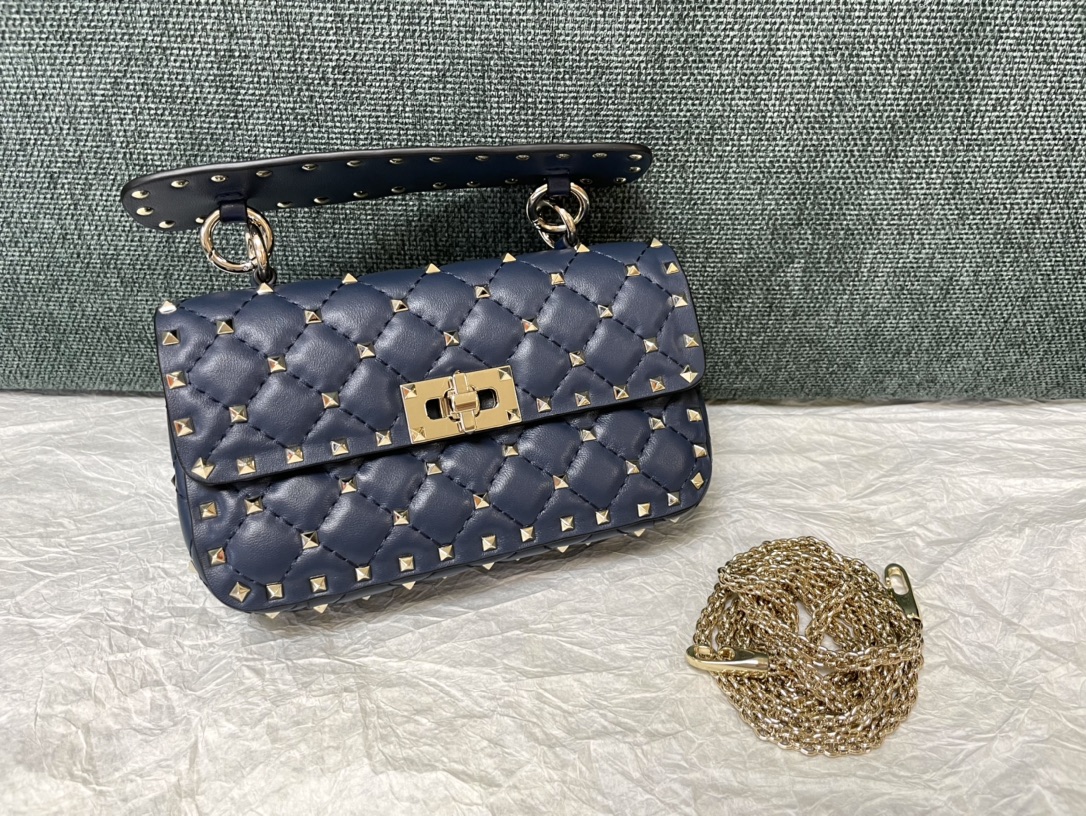 ヴァレンティノバッグコピー
