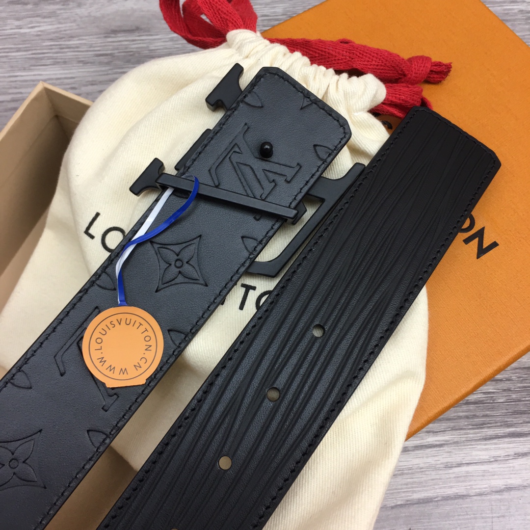 最高級ルイヴィトンスーパーコピー ルイヴィトンベルトコピー ベルト・LV イニシャル 40MM リバーシブル M0424Q ブラック エピ ブラック金具 202404542 - 画像 (5)