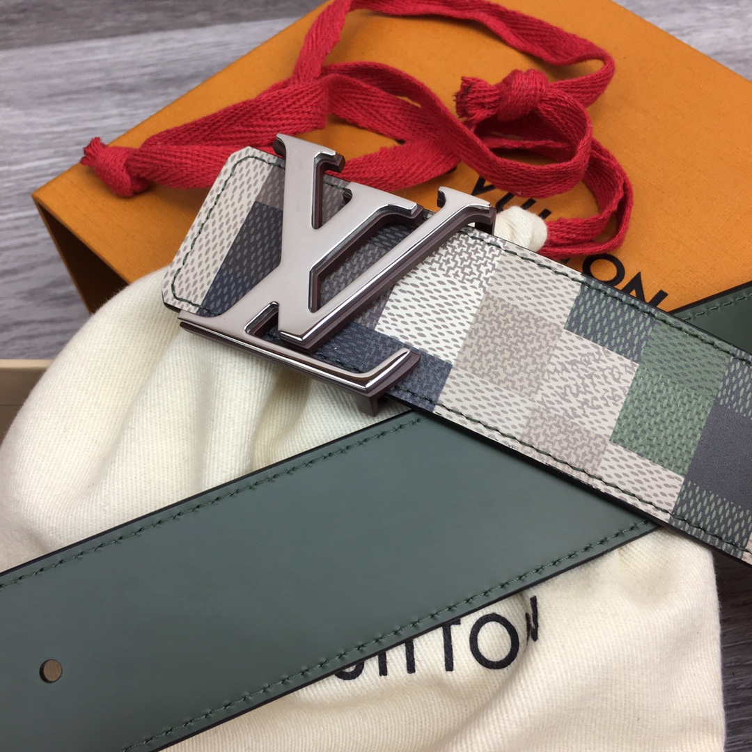 最高級ルイヴィトンスーパーコピー ルイヴィトンベルトコピー ベルト・LV メガ ピクセル 40MM リバーシブル M8470U グリーン レザー シルバー金具 202404547 - 画像 (4)