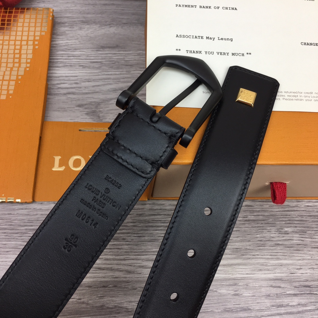 最高級ルイヴィトンスーパーコピー ルイヴィトンベルトコピー ベルト・ヘリテージ 35MM M8632V ブラック レザー ブラック金具 202404561 - 画像 (6)