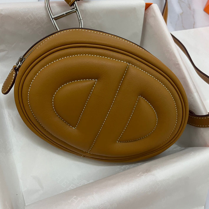 最高級HERMESスーパーコピー エルメスインザループコピー インザループ ヴェルソ ウエストバッグ ヴォースイフト ブロンズドレ シルバー金具【新品】2024W1147 - 画像 (5)