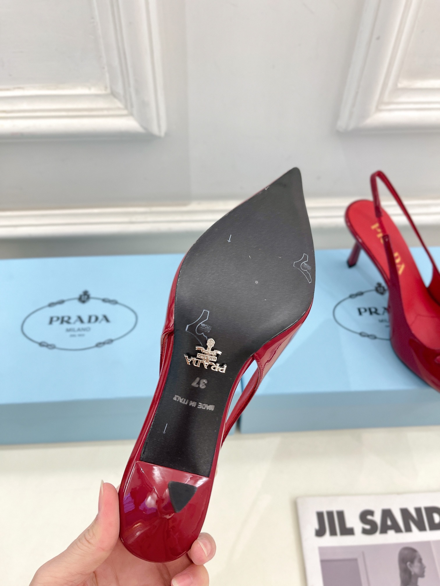 最高級プラダスーパーコピー靴 プラダパンプスコピー ブラッシュドレザー スリングバック パンプス レッド【新品】1I901M_055_F068Z_F_075 - 画像 (2)