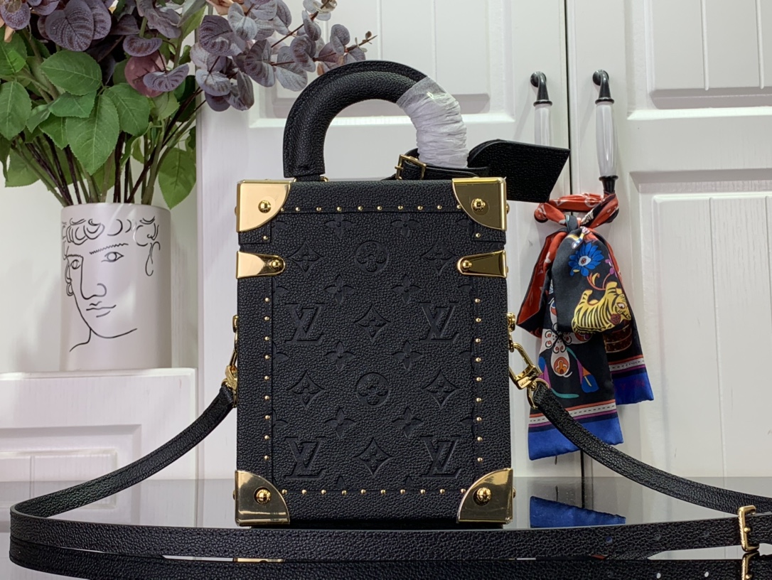 最高級ルイヴィトンスーパーコピー ルイヴィトン ハンドバッグ コピー カメラボックス ブラック M11131 レザー ゴールド金具 - 画像 (8)