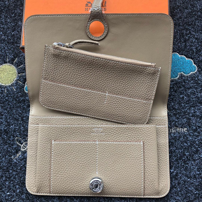 最高級HERMESスーパーコピー財布 エルメスドゴンコピー ドゴンGM トゥルティエールグレー トゴ シルバー金具【新品】2024W1303 - 画像 (5)