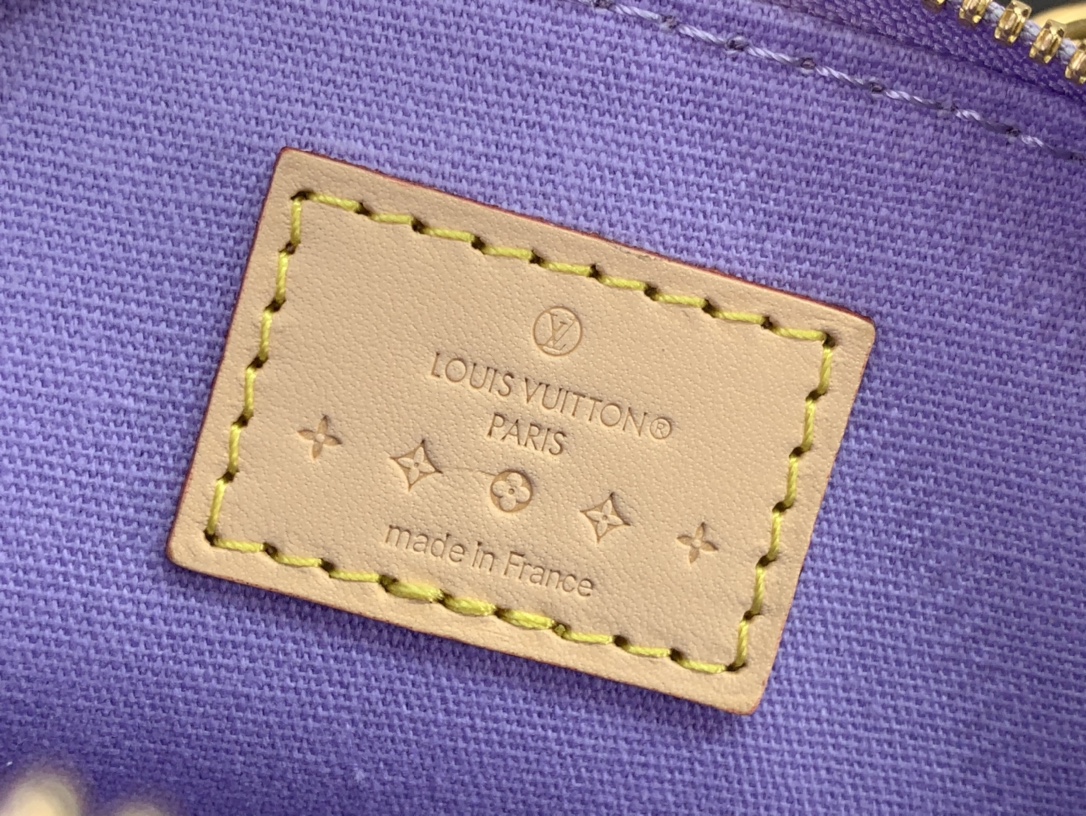 最高級ルイヴィトンスーパーコピー ルイヴィトン ヴェルニバッグ コピー LV リミックス ナノ・アルマ グロッシー ライラック M82974 モノグラム・ヴェルニ ゴールド金具 - 画像 (2)