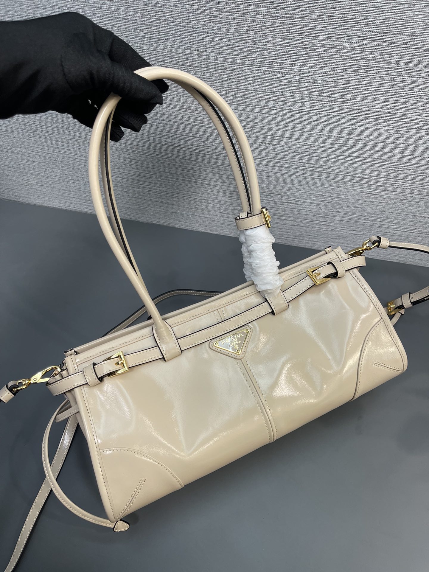 最高級プラダスーパーコピー プラダバッグコピー ミディアム レザー ハンドバッグ トラバーチン 1BA426_2CYR_F03MV_V_MOO ゴールド金具 - 画像 (5)