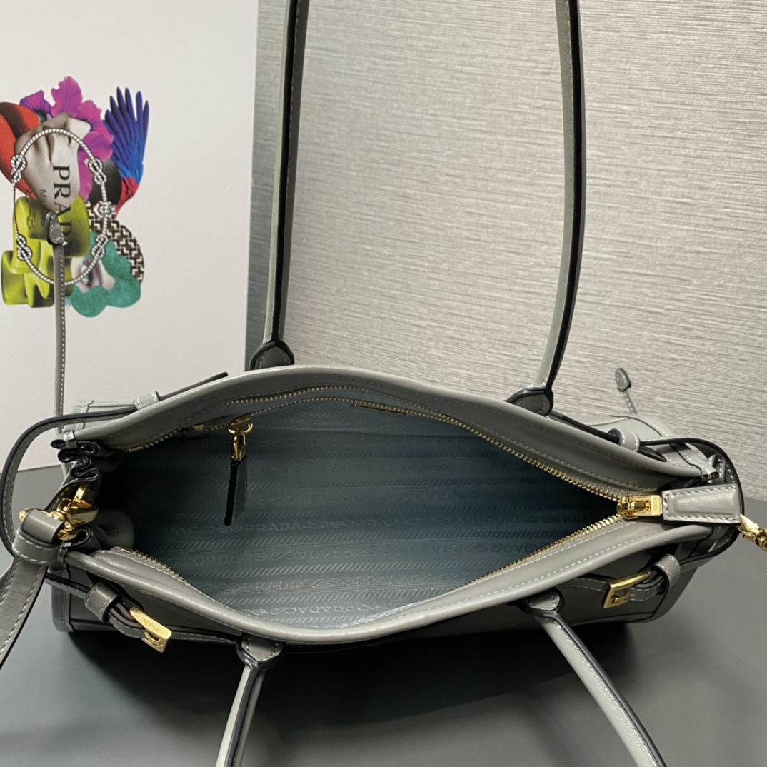 最高級プラダスーパーコピー プラダバッグコピー ミディアム レザー ハンドバッグ ピューター 1BA426_2CYR_F03SF_V_MOO ゴールド金具 - 画像 (3)