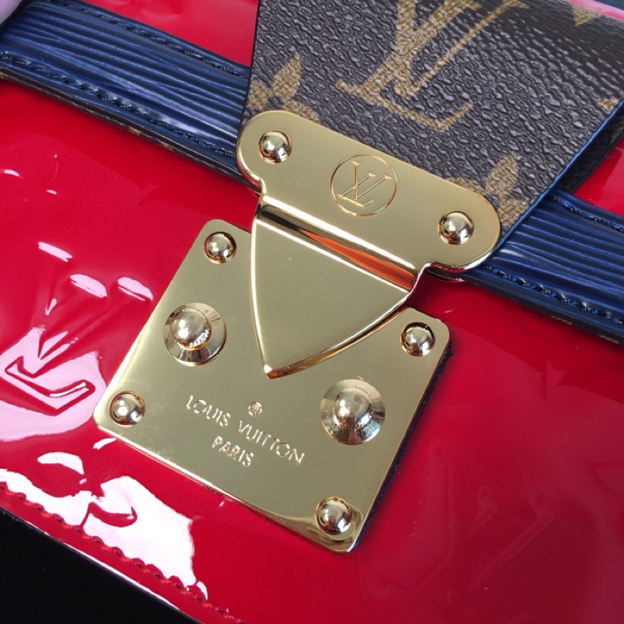最高級ルイヴィトンスーパーコピー ルイヴィトン ヴェルニバッグ コピー Wynwood レッド M90516 モノグラム・ヴェルニ ゴールド金具 - 画像 (2)