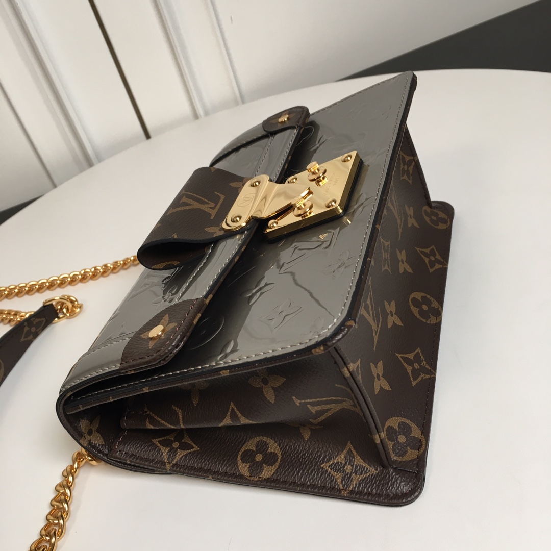 最高級ルイヴィトンスーパーコピー ルイヴィトン ヴェルニバッグ コピー Wynwood シルバー M90516 モノグラム・ヴェルニ ゴールド金具 - 画像 (3)
