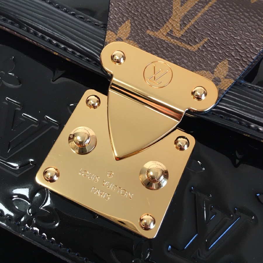 最高級ルイヴィトンスーパーコピー ルイヴィトン ヴェルニバッグ コピー Wynwood ブラック M90516 モノグラム・ヴェルニ ゴールド金具 - 画像 (4)