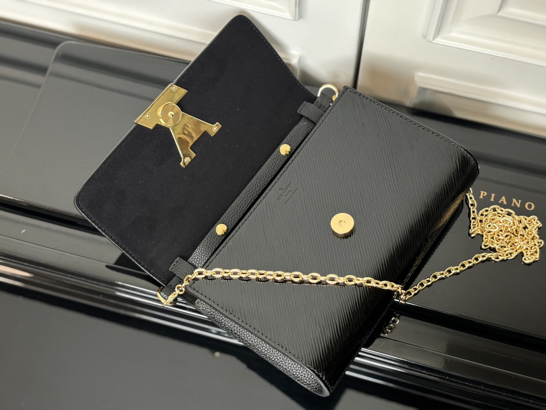 最高級ルイヴィトンスーパーコピー ルイヴィトン エピバッグ コピー Pochette Louise ブラック M23756 エピ・レザー ゴールド金具 - 画像 (4)