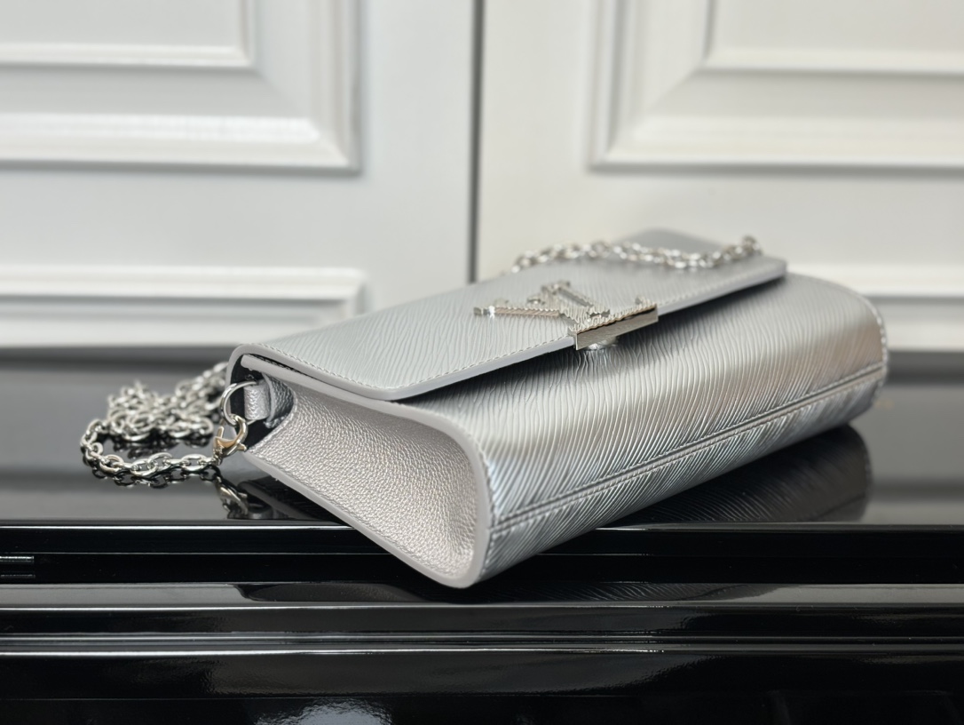 最高級ルイヴィトンスーパーコピー ルイヴィトン エピバッグ コピー Pochette Louise シルバー M23756 エピ・レザー ゴールド金具 - 画像 (8)